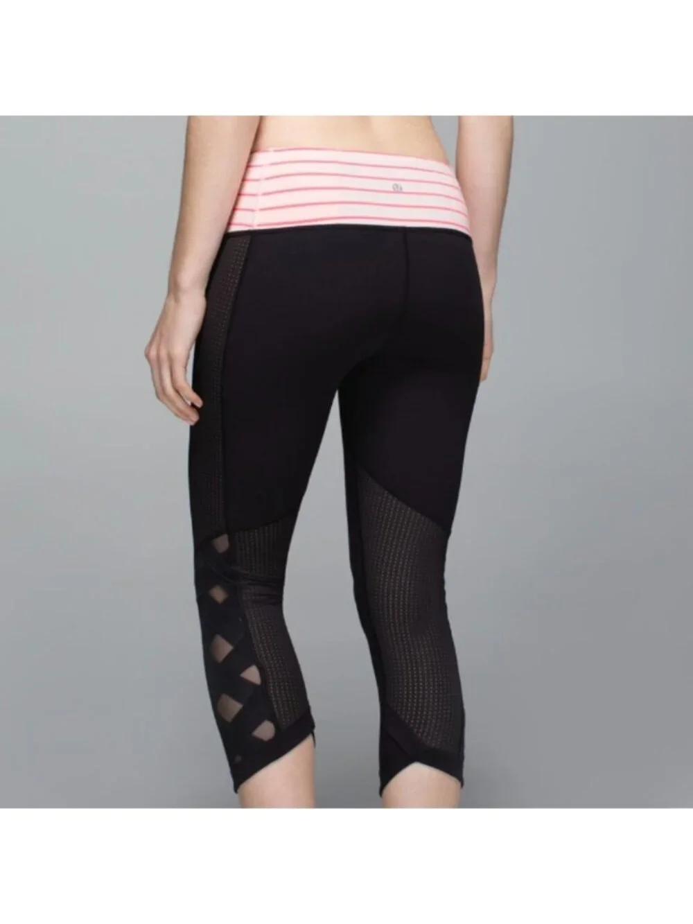 Lululemon Var-City Crop Black / Quiet Stripe Butter Pink Electric Coral